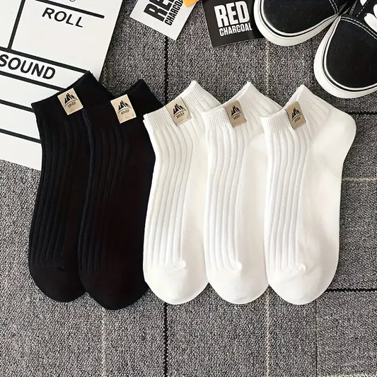 5/10 Pairs of High-Quality Men's Outdoor Sports Fitness Casual Socks in Black and White Color Comfortable