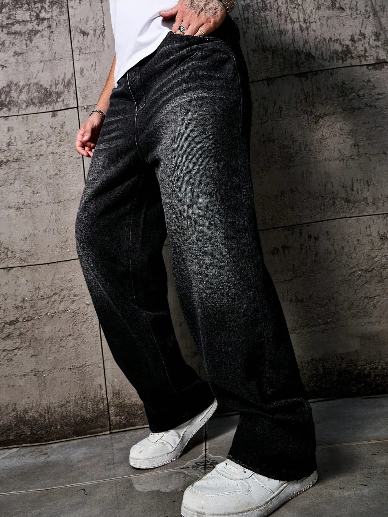 Men’s Black Washed Distressed Jeans – Loose Fit, Wide Leg